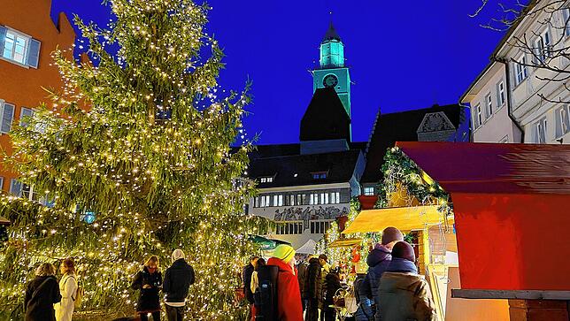 Der Weihnachtsmarkt auf der Hofstatt ist familiär, aber gerade deshalb zieht er auch viele Auswärtige an.