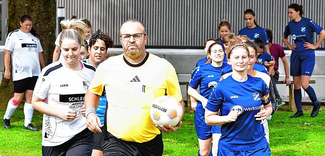 Bild 2: Neuling SV Waldhaus startet mit 2:0 bei der SG Hochrhein/Geißlingen – und wir haben Fotos!