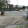 Die Fußgängerbrücke parallel zur neuen Brücke muss noch saniert werden.