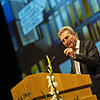 EU-Kommissar Günther Oettinger würdigt die Entwicklung des Hochschulcampus Tuttlingen der HFU als mutigen Schritt.