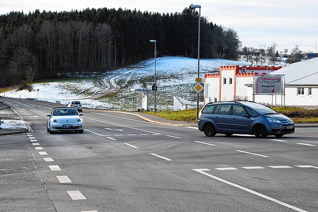 Auch hier in Mühlweiler wird saniert. Das Bild entstand im Februar.