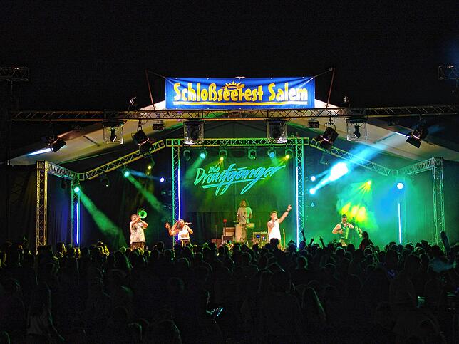 Die Band Draufgänger spielte 2022 beim Schlossseefest.