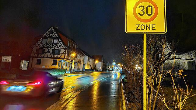 Im Zentrum von Immenstaad gilt bereits Tempo 30, nun soll eine weitere Tempo-30-Zone hinzukommen.