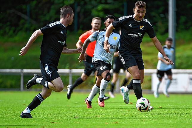 Bild 17: SV 08 Laufenburg und der FSV Rheinfelden trennen sich im Derby torlos – und wir haben Bilder!