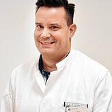 Volker Steinecke, Chefarzt Zentrale Notaufnahme in Singen, hat alle Mitarbeiter, die nicht krank sind, über die Feiertage mobilisiert.