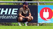Trainer Patrick Hagg und der TSV Aach-Linz mussten lange zittern, ehe das 3:1 gegen den SV Allensbach in trockenen Tüchern war.
