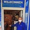 Hereinspaziert: Auch Anton Scherzinger in der Hauptstraße in Stühlingen hat seinen Elektrofachhandel wieder geöffnet.