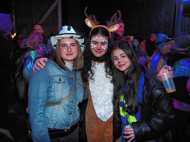 Bei der Fasnachtsparty hatten alle viel Spaß.