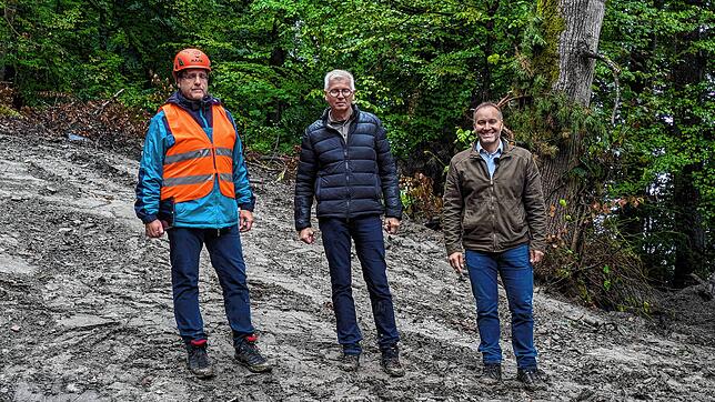 Von links: Clemens Schöpf (Rettich Stahlbau), Thomas Hirthe (Architekt) und Matthias Weckbach (Projektleiter).