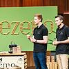 Stefan Zender (links) und Mitgründer Julian Reitze bei der TV-Aufzeichnung, die im September ausgestrahlt wurde.