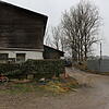 Der Hof am südlichen Ortsrand von Mengen ist geräumt. Am Dienstag wurden die restlichen Tiere vom Hof geholt. Ein Pferd steht jetzt noch ...