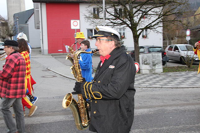Bild 22: Bilder der Narrensamenbefreiung in der Blumberger Werkrealschule