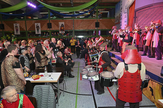 Bild 8: Närrrischer Abend der Bengelschiesserzunft in Böhringen