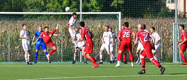 Bild 4: FC Tiengen 08 besiegt den FC Schönau mit 3:0 &ndash; und wir haben Bilder!