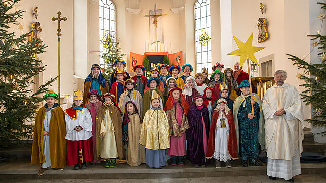 Meersburg: Mit dem feierlichen Dreikönigsgottesdienst endete in Meersburg die Sternsingerakion 2020. Laut Mitteilung waren ...