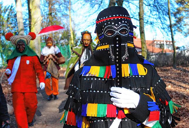 Im nächsten Jahr wird Wolfgang Lechler, wenn er seine Tracht als Narrenmutter abgelegt hat, wieder ins schwarz-bunte Häs steigen.
