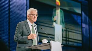 Klare Worte: „Demokratie lebt von Mündigkeit. Und Mündigkeit lebt von Information. Und genau hier erfüllt der SÜDKURIER seit 80 Jahren ...