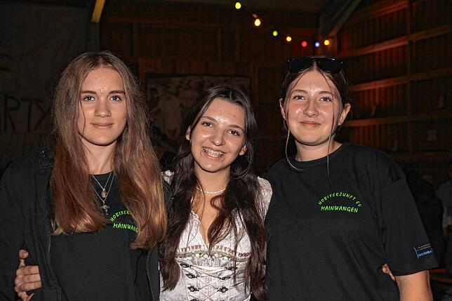 Bild 1: Voller Erfolg: Das 10. Schafstallfest der Hobixer Narrenzunft und der Familie Möll in Mainwangen