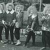 Zum Schnurren gingen die "Schühle-Weiber" Anfang der 1960er Jahre vollkommen verkleidet und anonym. Hier sind sie als Struwwelpeter noch ...