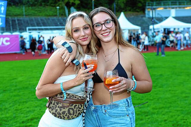 Bild 2: Konstanz: Elektro-Festival am See: Tausende singen, tanzen und feiern auf dem Gute-Zeit-Festival