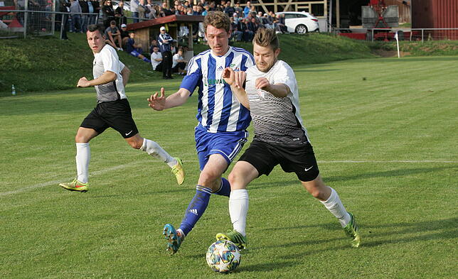 Bild 11: SG Mettingen/Krenkingen siegt gegen SV 08 Laufenburg II souverän mit 5:0 &ndash; wir haben die Bilder!
