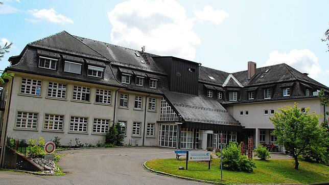 Bei der Raumschaftsübung Hegau-Bodensee-Klinikum Stühlingen waren die Feuerwehren aus Stühlingen, Eggingen, Wutöschingen, Bonndorf und ...