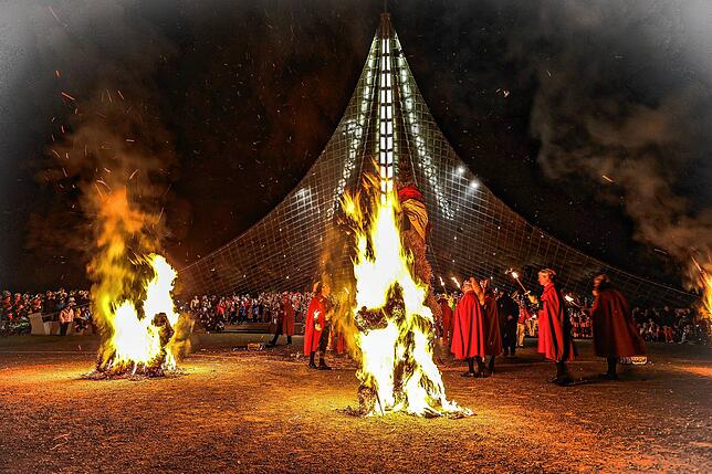 Bild 1: Fastnachtsverbrennung in Radolfzell: Die schönsten Bilder vom traditionellen Spektakel