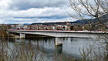 Die Fridolinsbrücke zwischen Bad Säckingen und Stein.