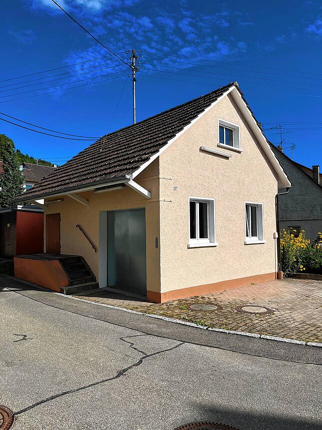 Die Mosterei der Familie steht in der Zähringerstraße in Fürstenberg.