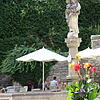 Der Josef-Brunnen steht gegenüber des Tiengener Rathauses und zeigt Josef mit dem Christkind auf dem Arm. 1735 wurde sie vom Tiengener ...