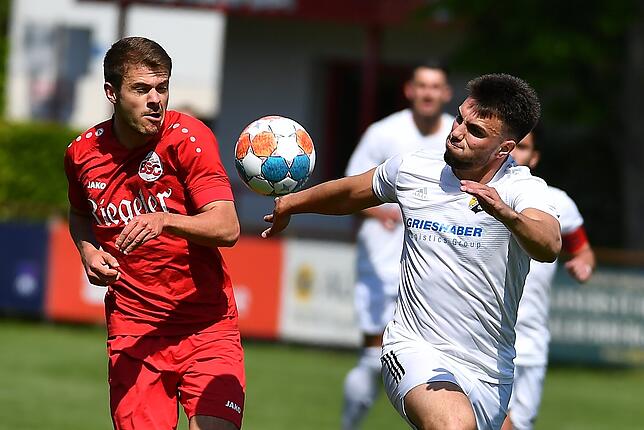 Bild 23: SV 08 Laufenburg unterliegt mit 1:3 bei der Reserve des Bahlinger SC &ndash; und wir haben Bilder!