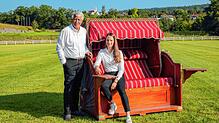 Clemens und Anika Scherzinger freuen sich als Veranstalter auf das Strandkorb-Open-Air im Aacher Natursportpark. 14 Veranstaltungen ...