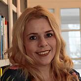 &bdquo;Ich schreibe aber keine Frauenromane für den Sonntagabend.&ldquo;Eva-Maria Bast