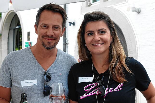 Markus Moser und Anita Steidle (STS Spezial-Transformatoren-Stockach).