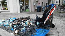 In der Nacht auf Fronleichnam brannten am Landungsplatz Überlingen zwei Papiertonnen.