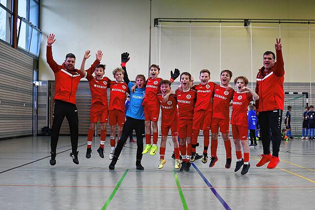 Bild 1: Unsere große Bildergalerie von der Futsal-Bezirksmeisterschaft der E-Junioren in Hilzingen, Teil 1!
