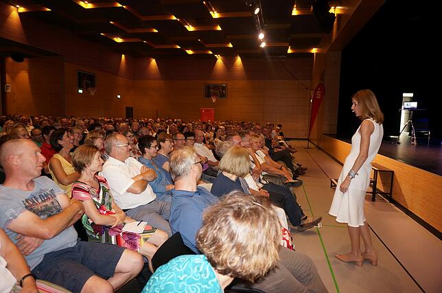 Bild 8: Die richtige Körpersprache: Das sind die Bilder vom SÜDKURIER-Wissensforum in Waldshut
