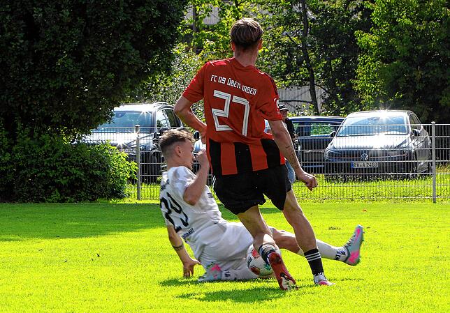 Bild 11: SC Gottmadingen-Bietingen gewinnt 2:1 beim FC Überlingen. Wir waren mit der Kamera dabei!