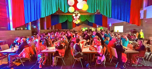 Bild 1: Bilder vom Bunten Abend in Horheim 2025