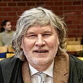 „Wir haben hier zwei Mandantinnen, die vollkommen zerstört und ernsthaft von ihrer Unschuld überzeugt sind. Für sie ist die ...