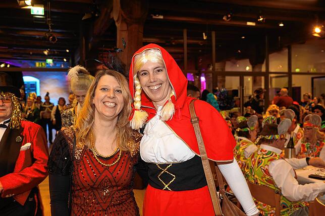 Bild 25: Narren und Mäschgerle strömen ins Konzil &ndash; Sie alle sind bei der SWR-Fernsehfasnacht dabei