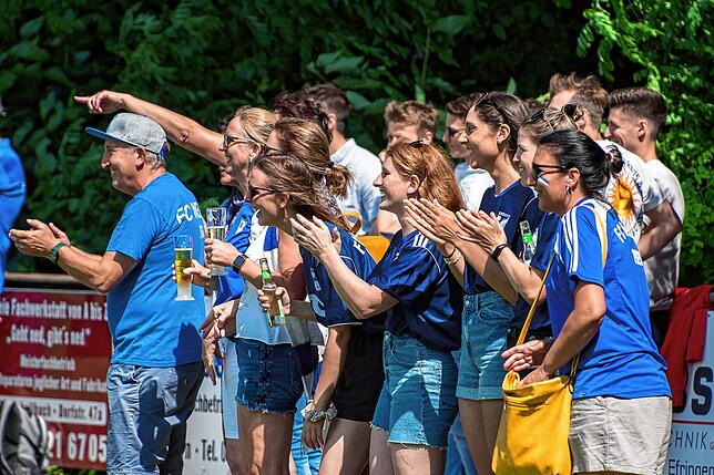 Bild 31: FC Weizen bleibt nach 2:0-Sieg beim FC Huttingen in der Kreisliga A &ndash; und wir haben Bilder