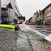 Starke Regenfälle haben in Singen für Überflutungen gesorgt. Die Feuerwehr gibt aber mittlerweile Entwarnung. Dennoch laufen die ...