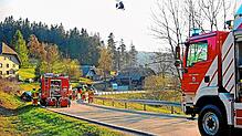 Ein 70-jähriger Mann verletzt sich bei einem Unfall auf der L 109 von Elzach Richtung Schonach schwer, als er in einer Linkskurve von ...