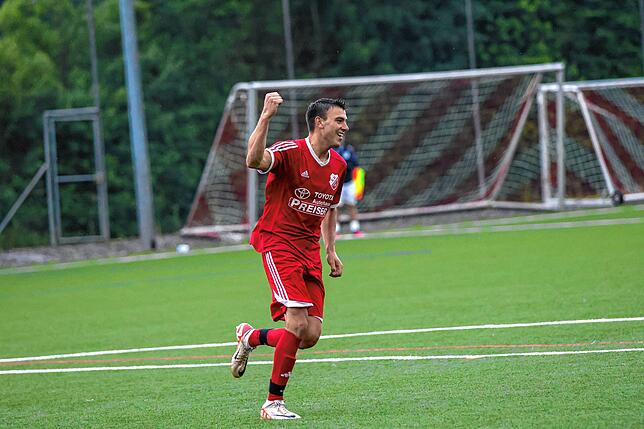 Bild 11: SV Eggingen düpiert den FC Erzingen mit 5:3 – und wir haben Fotos!