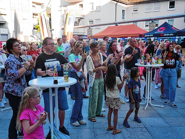 Bild 2: Bilder vom Fest anlässlich des 75. Jubiläums der Stadterhebung Wehrs
