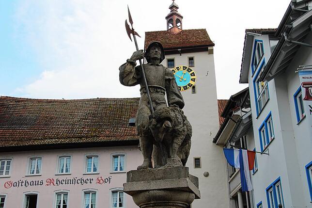Der Junggeselle mit Schafbock vor dem Basler Tor.