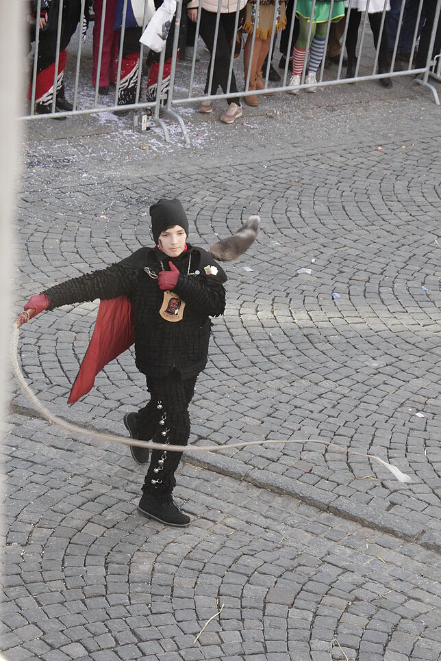 Bild 12: Bilder vom großen Kinderumzug von oben – Teil 3