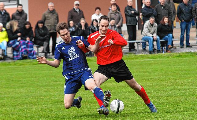 Bild 18: Schnappschüsse aus der Bezirksliga-Saison 2012/2013