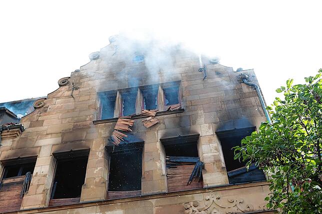 Bild 9: Am Morgen danach: So sieht es nach dem Großbrand in der Zollernstraße aus